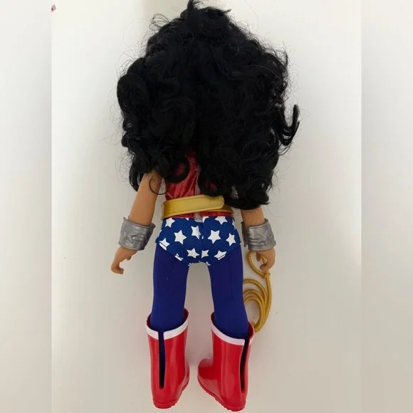 DC Super Hero Girls Wonder Woman Toddler Doll 15" 2017 Jakks - Picture 2 of 8